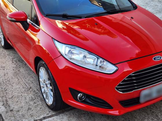 FORD FIESTA 1.6 TITANIUM HATCH 16V FLEX 4P POWERSHIFT